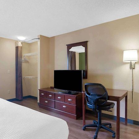 Extended Stay America Suites - Princeton - South Brunswick South Brunswick Terrace Eksteriør billede