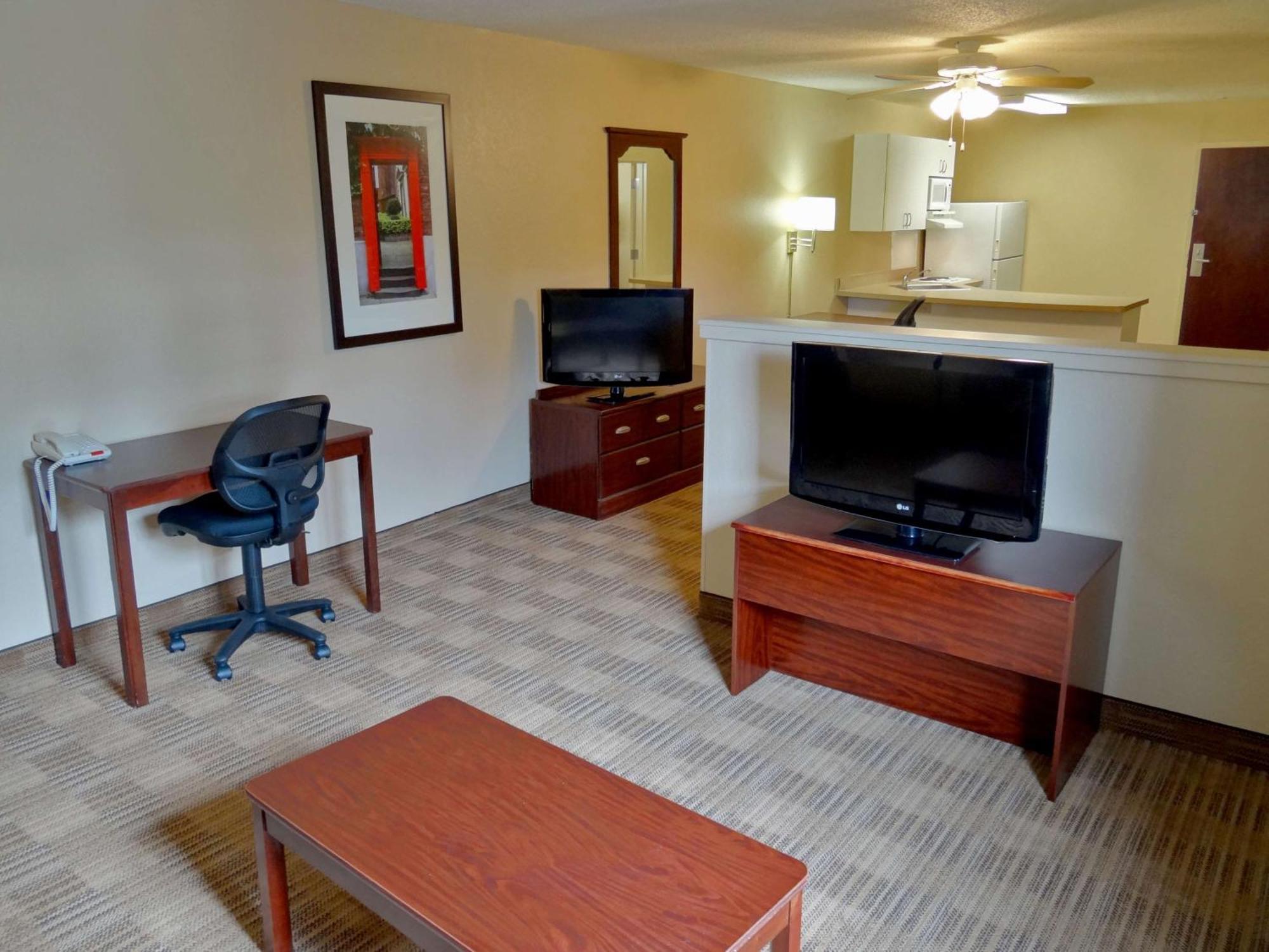 Extended Stay America Suites - Princeton - South Brunswick South Brunswick Terrace Eksteriør billede