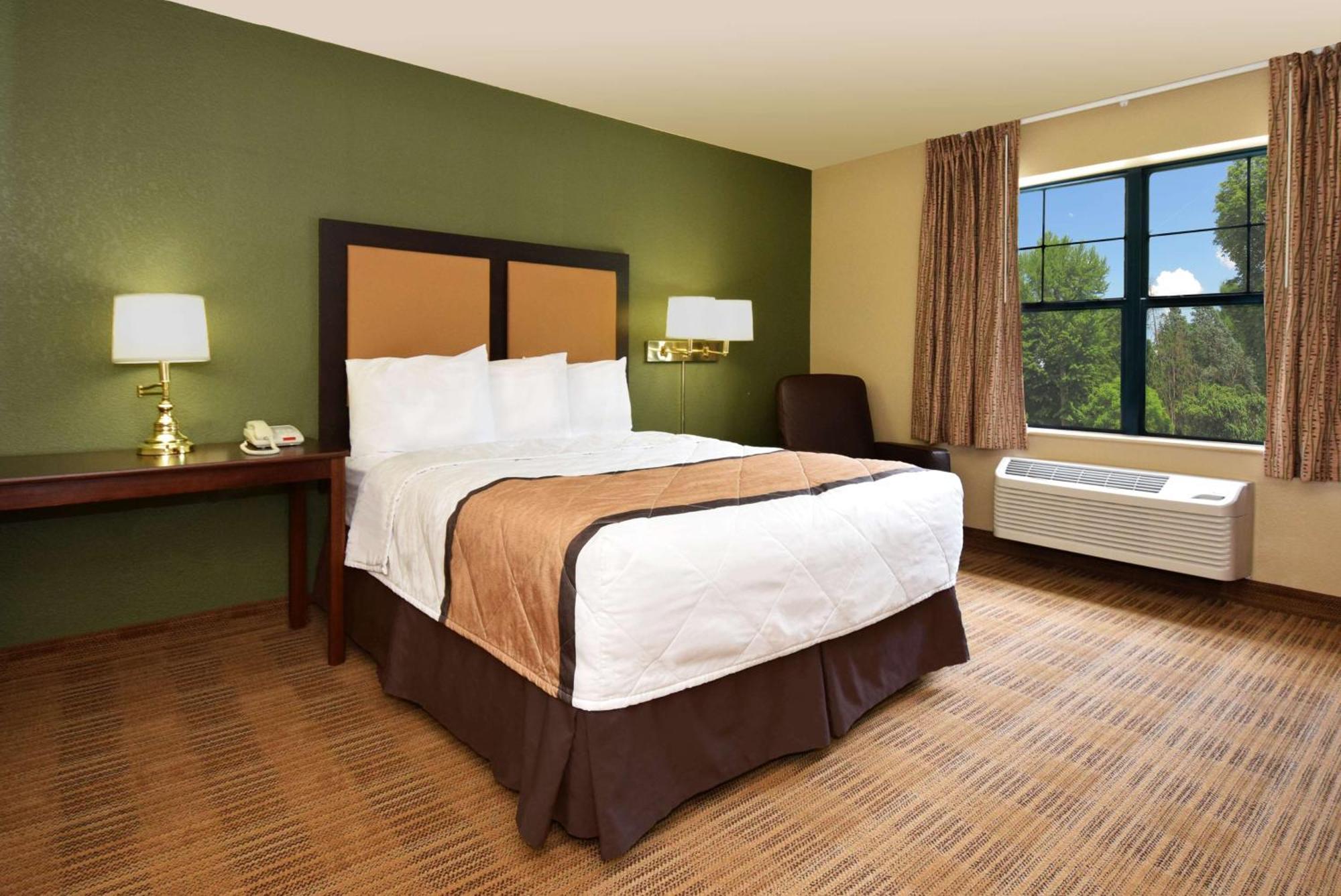Extended Stay America Suites - Princeton - South Brunswick South Brunswick Terrace Eksteriør billede