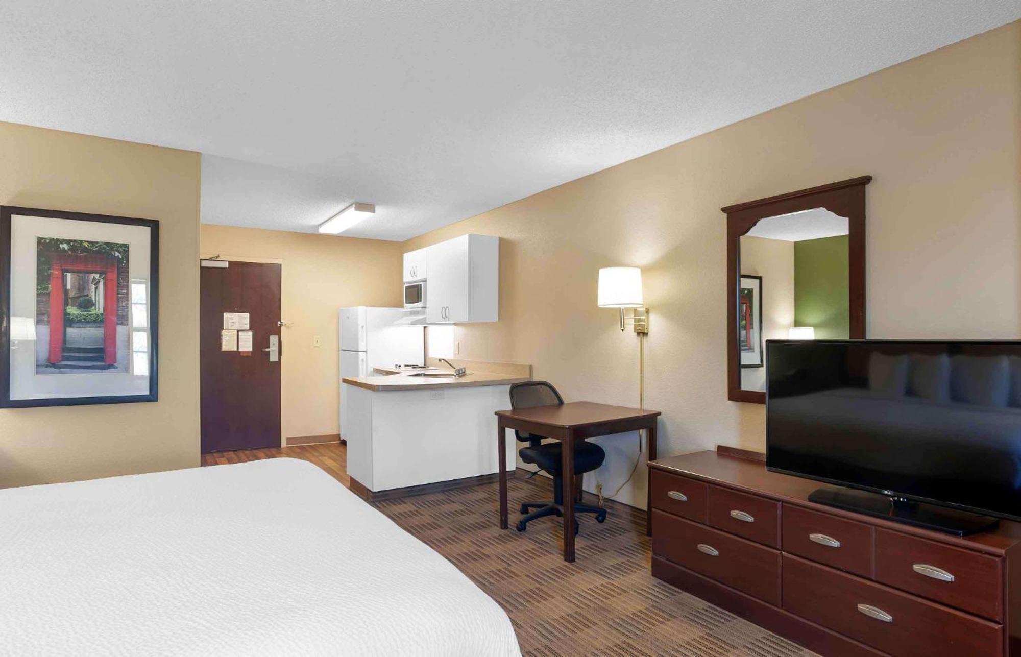 Extended Stay America Suites - Princeton - South Brunswick South Brunswick Terrace Eksteriør billede